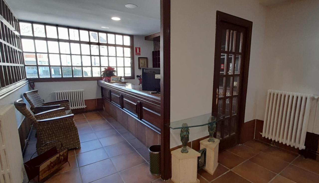 Hotel Del Trueno Ezcaray Eksteriør billede