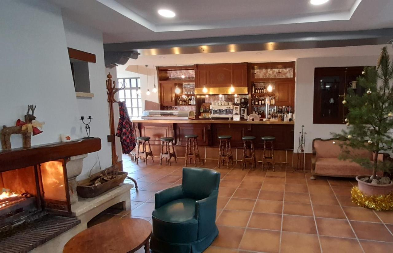 Hotel Del Trueno Ezcaray Eksteriør billede